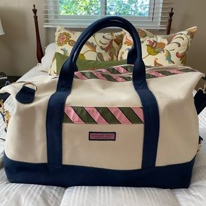 VGUC Vineyard Vines Canvas Weekender Bag